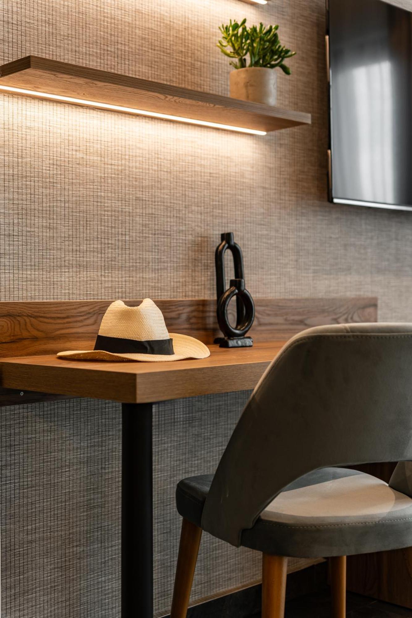 Omikron Luxury Residences Heraklion Zewnętrze zdjęcie